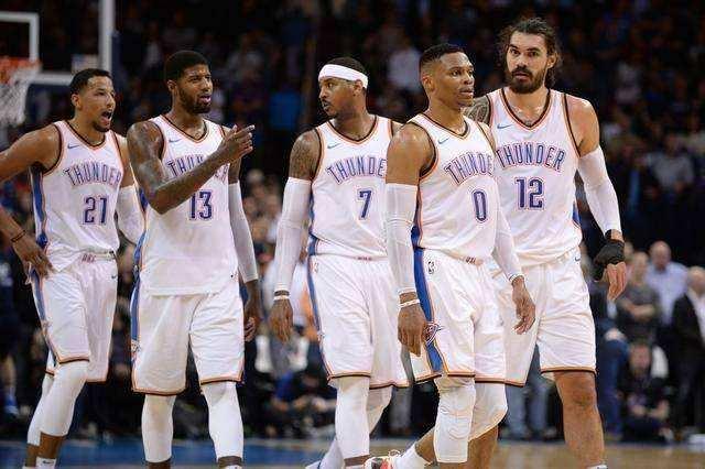 对投手滑步 对投手滑步