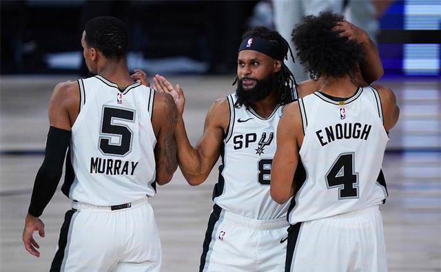 冲他的统治 冲他的统治